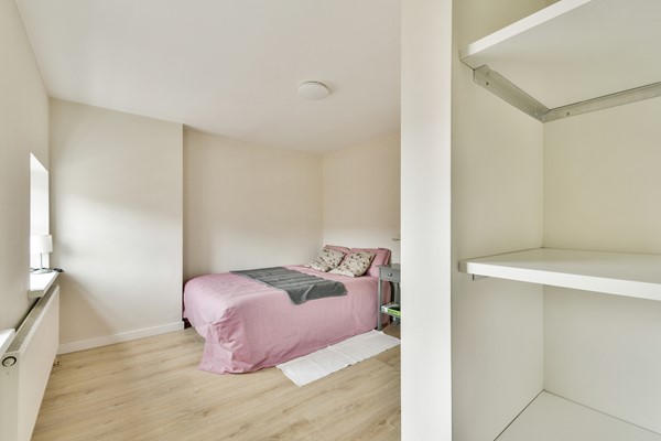 Medium property photo - Van Bossestraat 74-4, 1051 KB Amsterdam